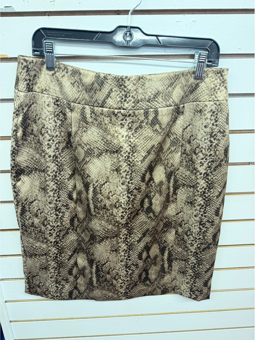 New York & Company Snakeskin Print Pencil Skirt Size 8